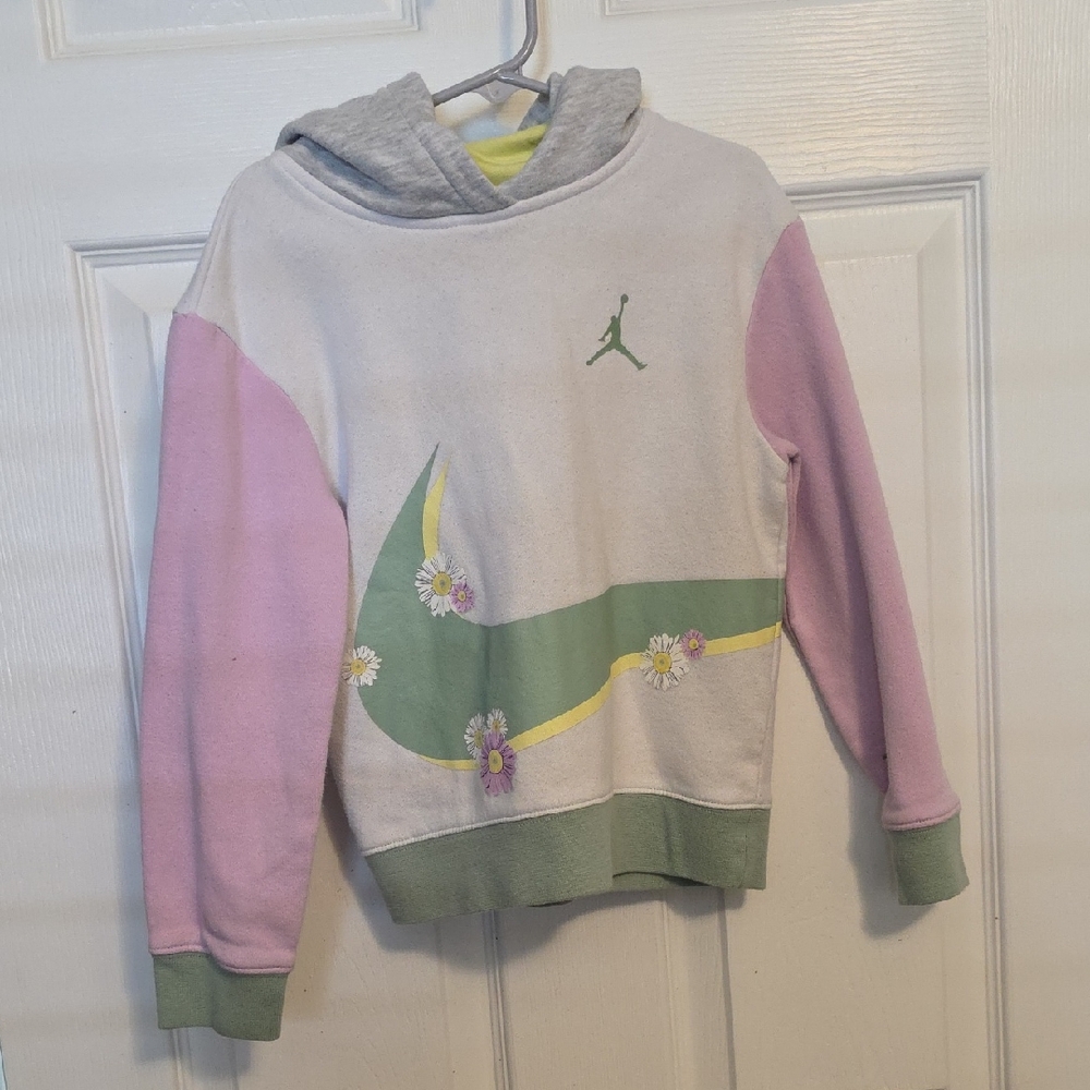 Jordan Apparel Tag with Gray and Yellow